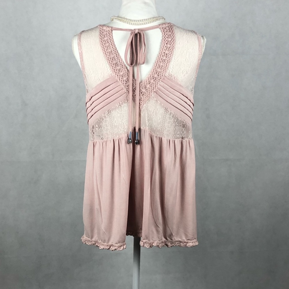 J Jordon Lace Detailed Tank Top - Picture 3 of 7